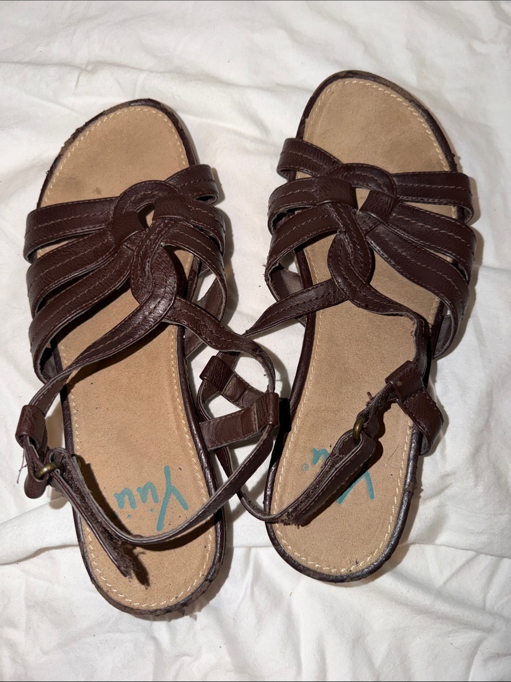 Yuu Dark Brown Strappy Women's Sandals